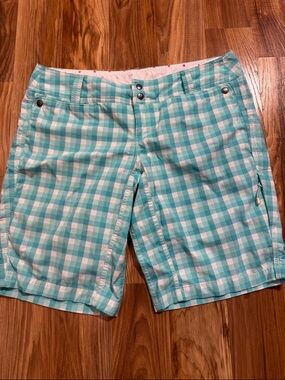 Lululemon Women’s Bermuda Shorts Size 8